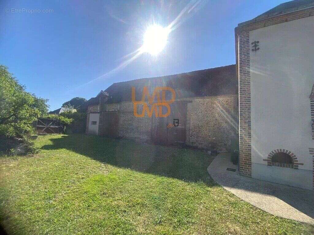 Maison à MONDOUBLEAU