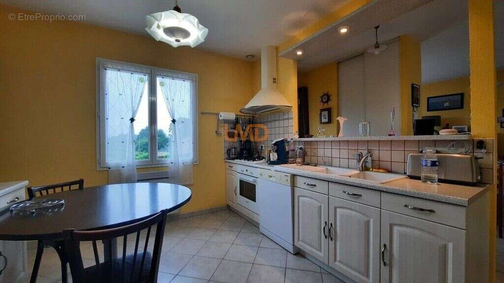 Maison à MONDOUBLEAU