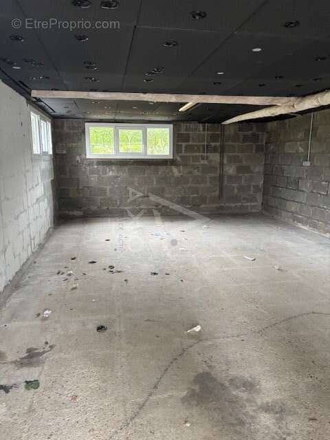 Maison à EQUEMAUVILLE