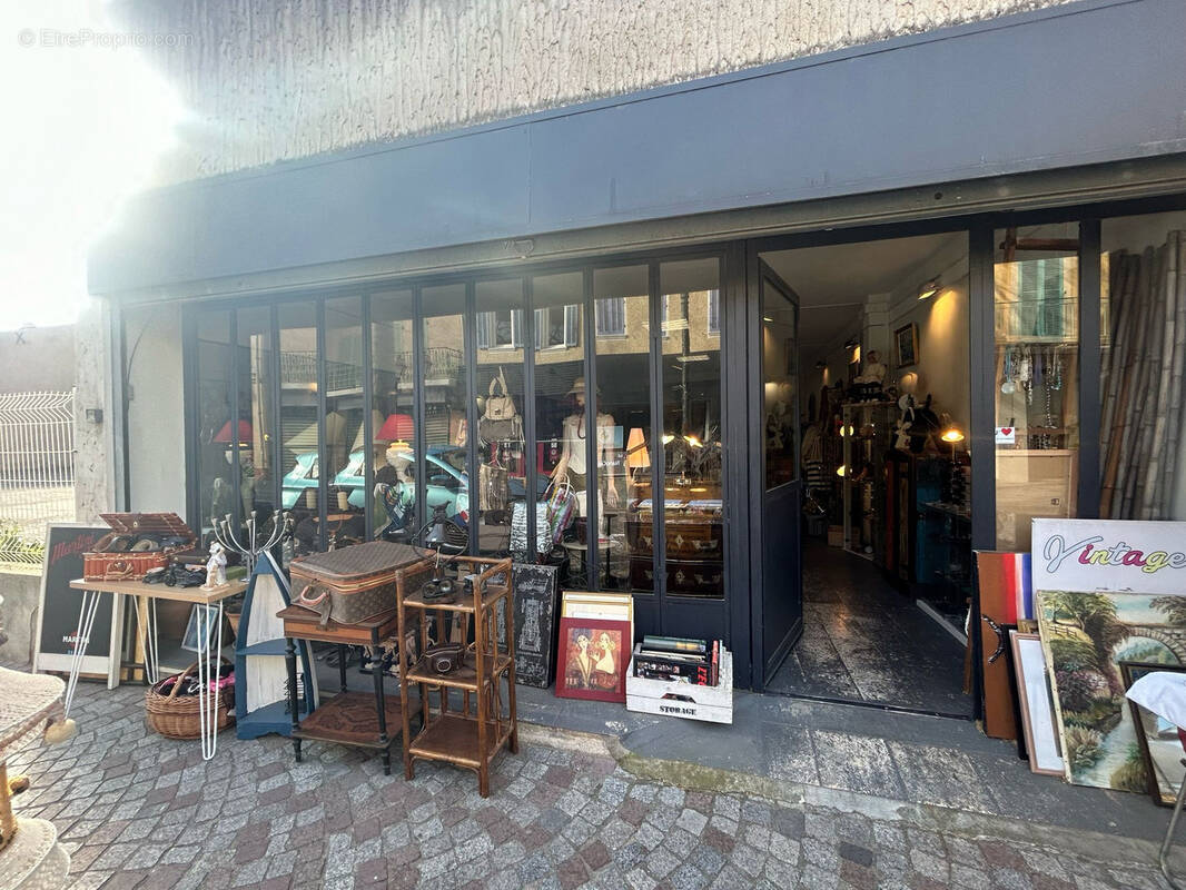 Commerce à LE LAVANDOU