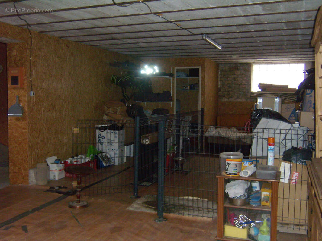 Maison à VARENNES-LE-GRAND