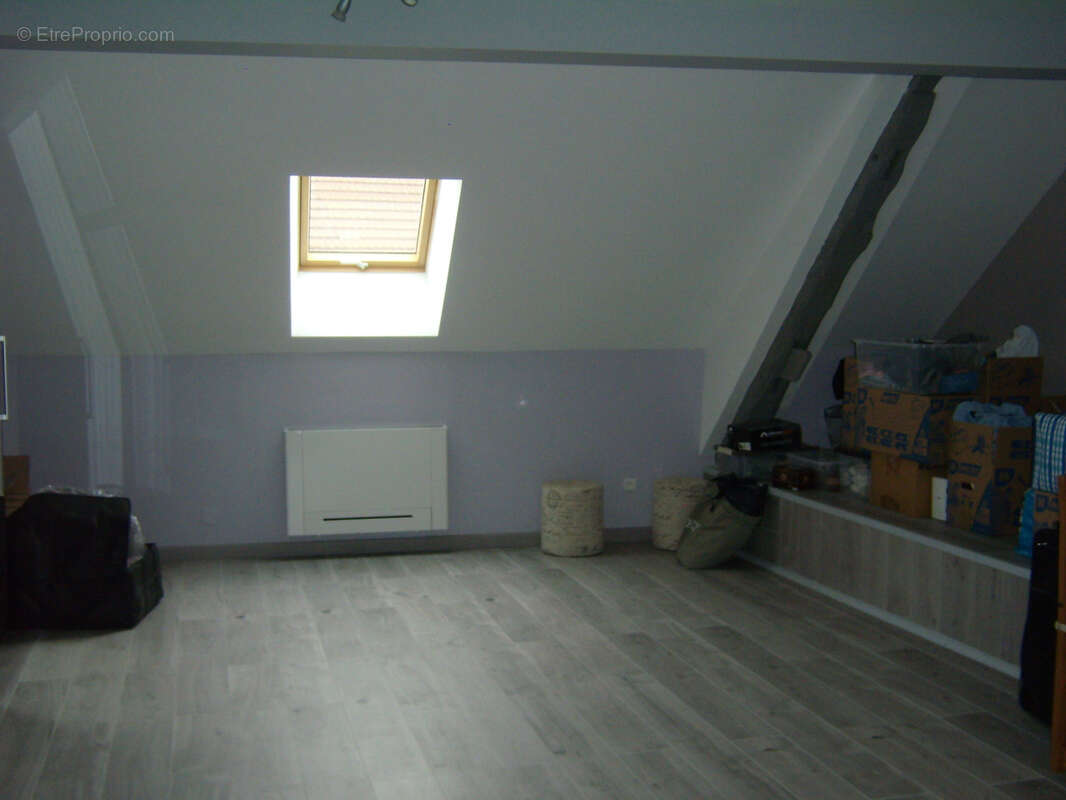 Maison à VARENNES-LE-GRAND