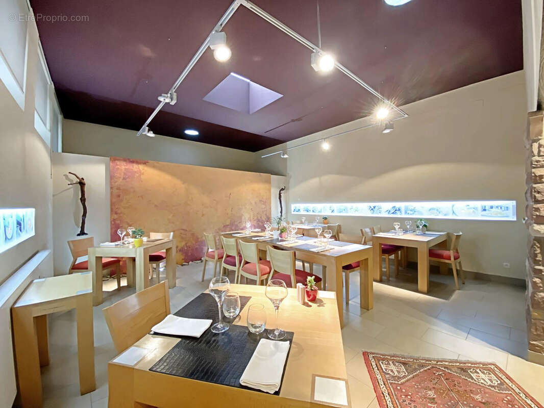 Commerce à RIBEAUVILLE