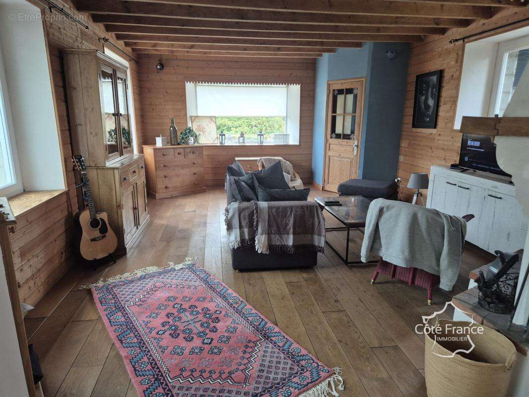 Maison à TOCQUEVILLE