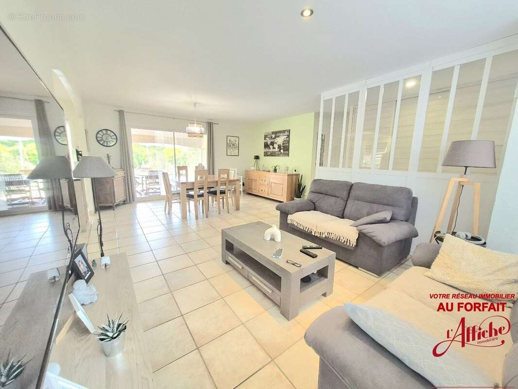 Maison à CASTELNAU-D&#039;ESTRETEFONDS