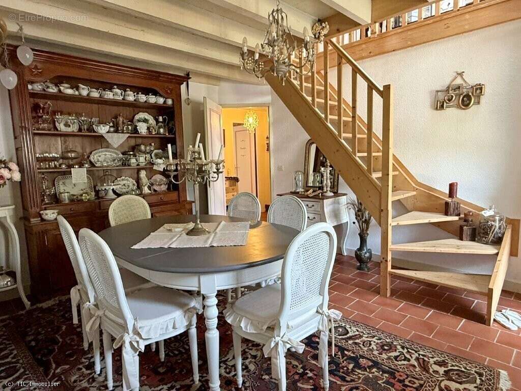 Maison à VILLEFAGNAN