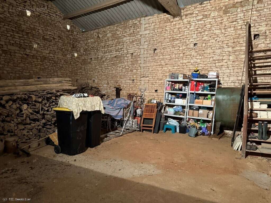 Maison à VILLEFAGNAN