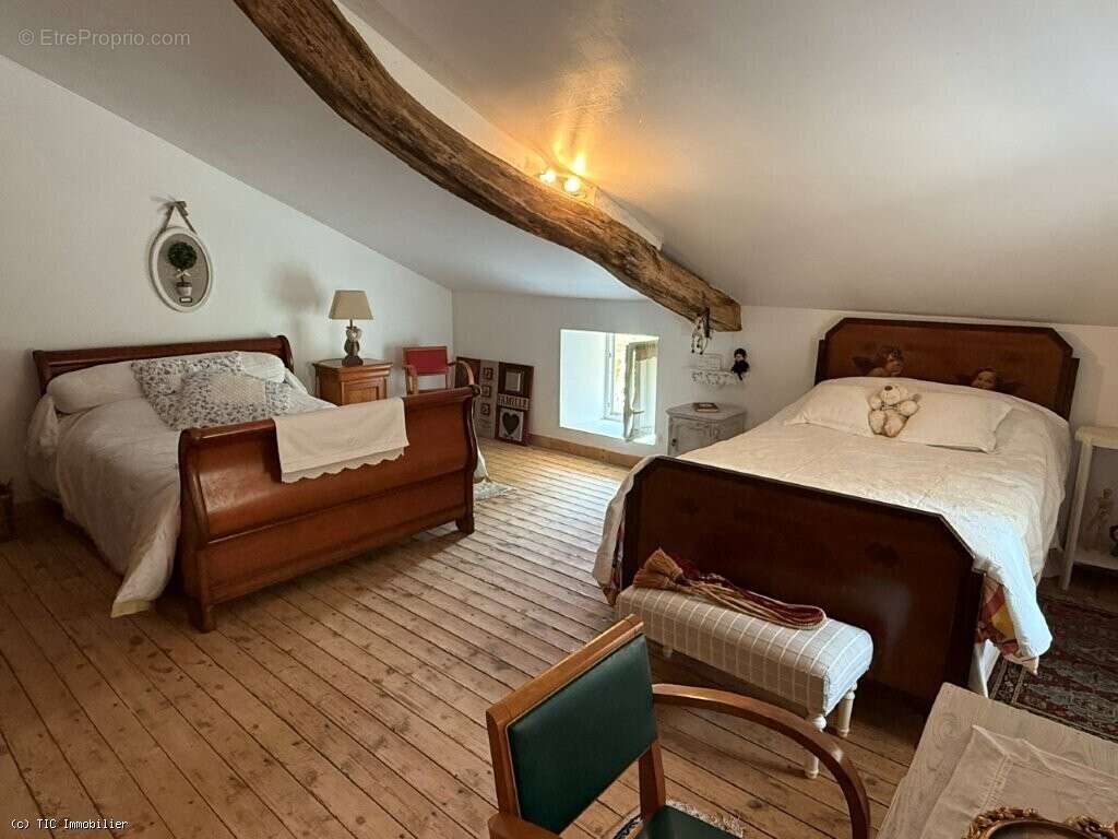 Maison à VILLEFAGNAN