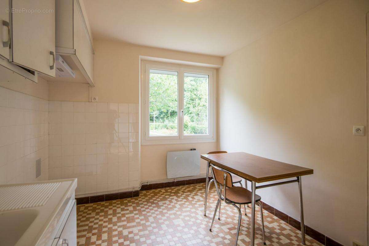 Maison à SAINT-CERE