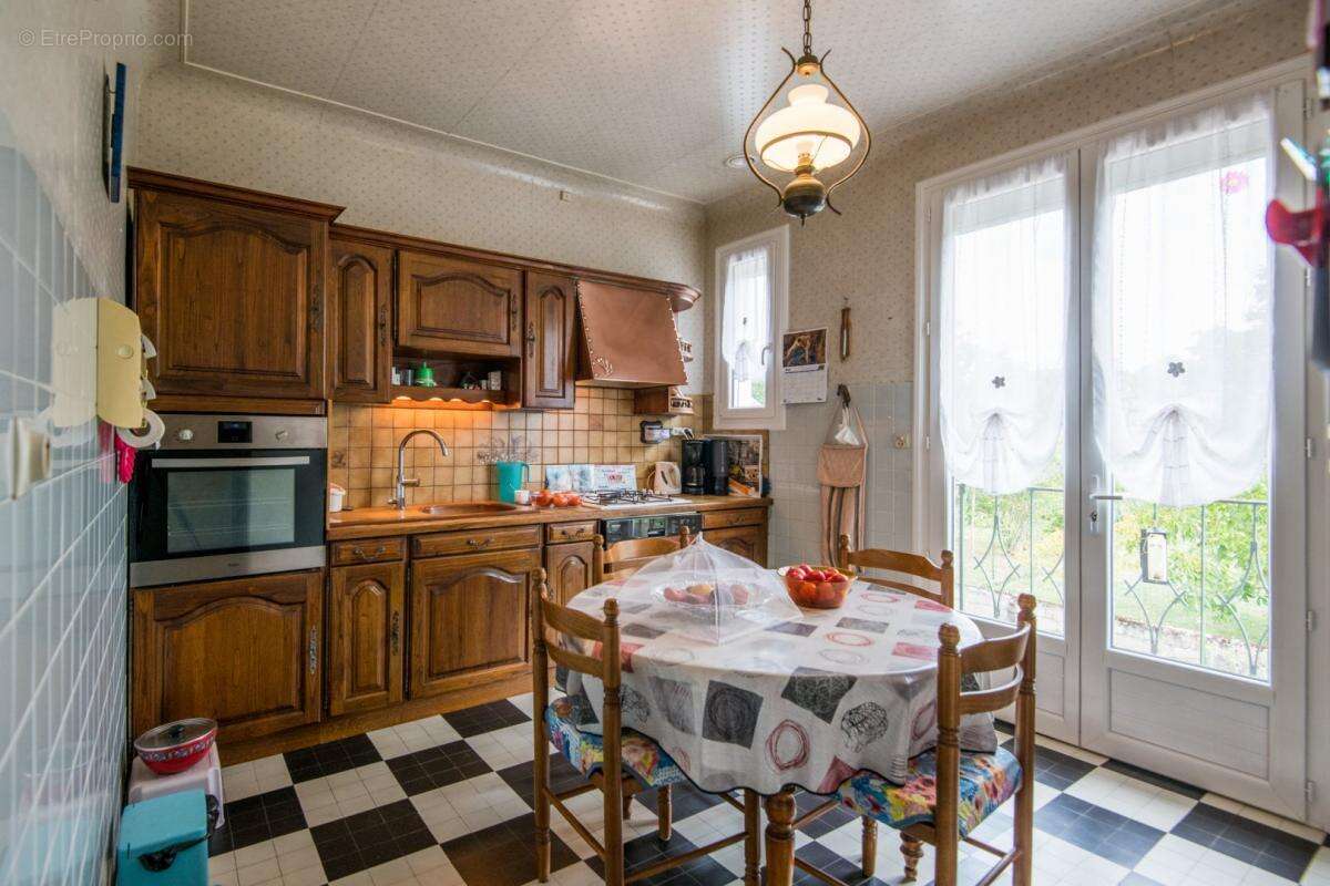 Maison à SAINT-CERE