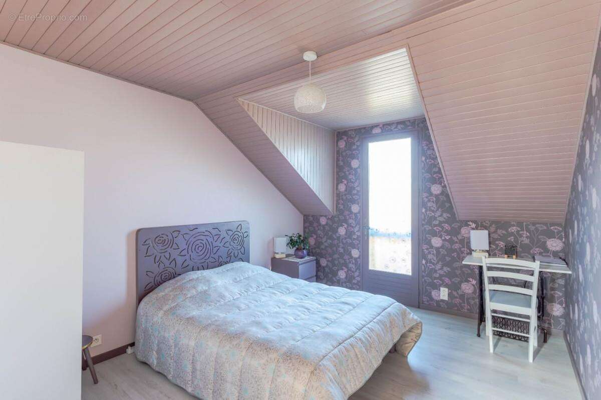 Maison à BARAQUEVILLE