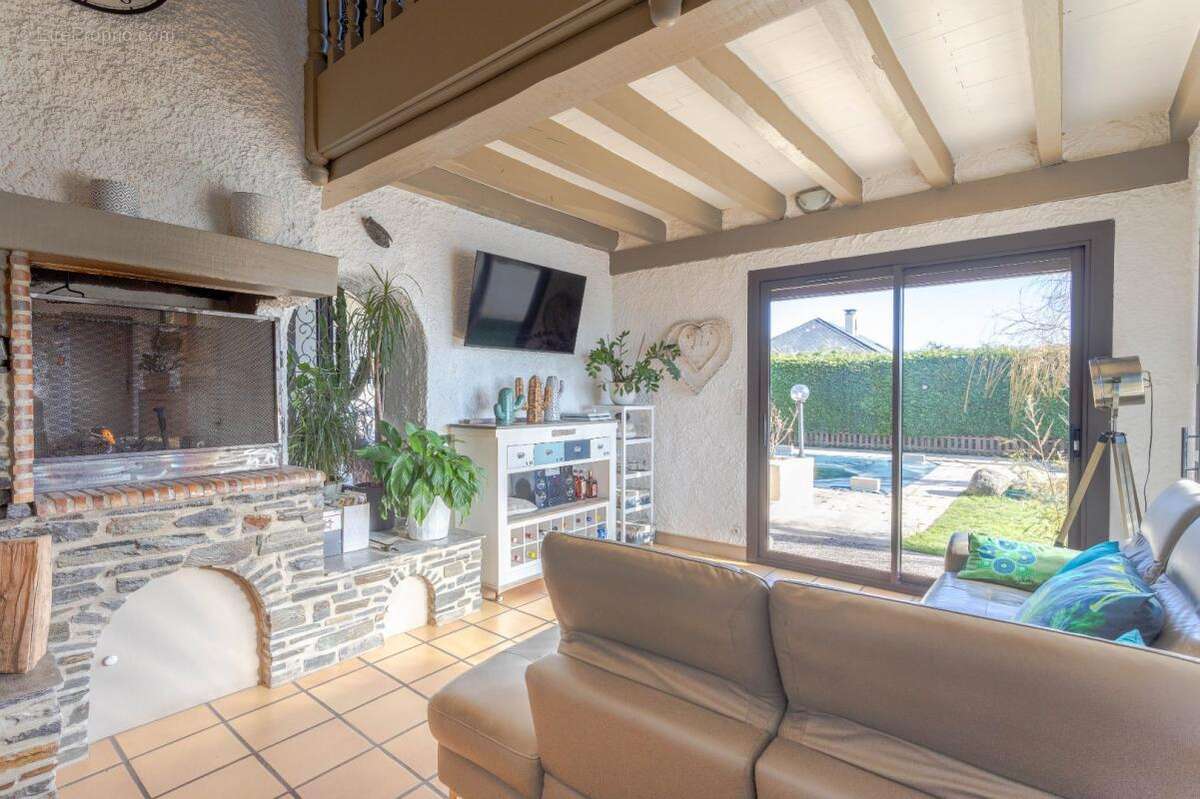 Maison à BARAQUEVILLE