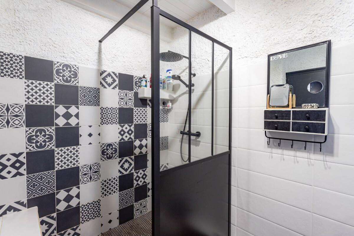 Maison à BARAQUEVILLE