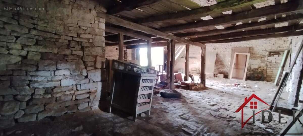 Maison à LAMOTHE-EN-BLAISY