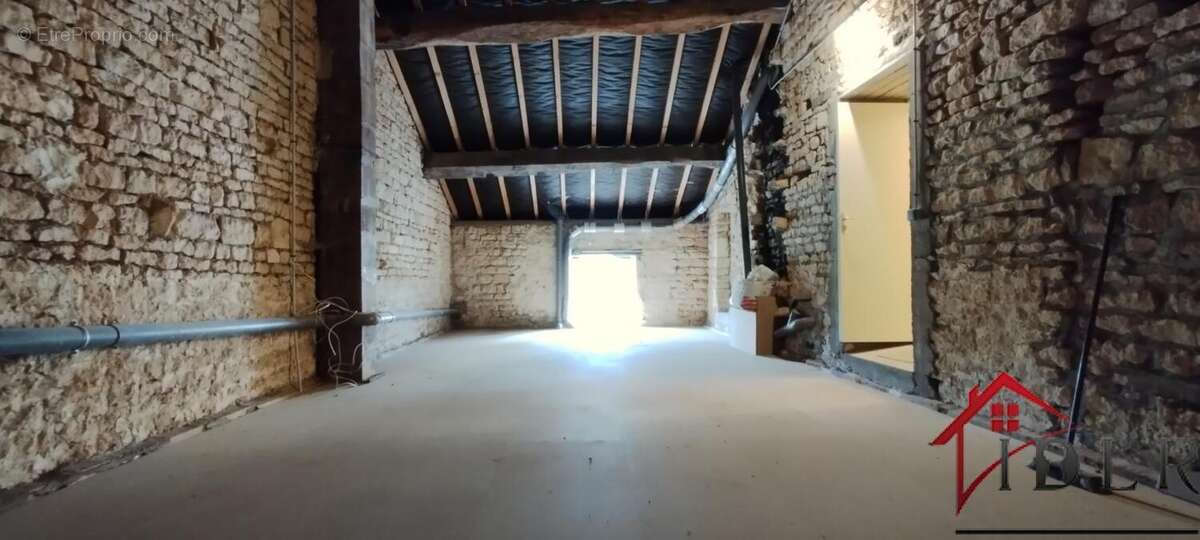 Maison à LAMOTHE-EN-BLAISY