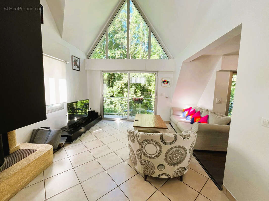 Maison à LE COUDRAY