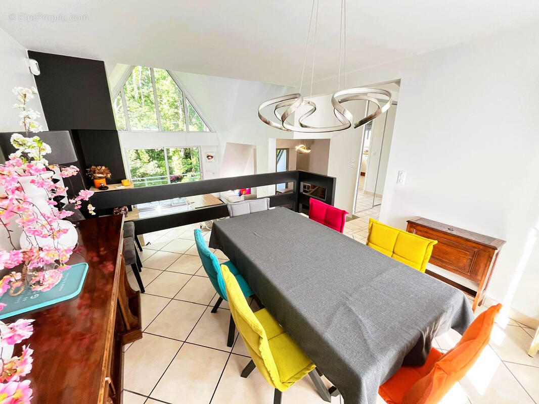 Maison à LE COUDRAY