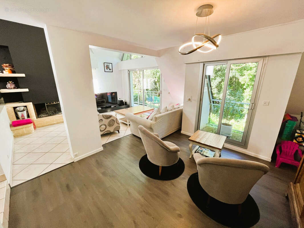 Maison à LE COUDRAY