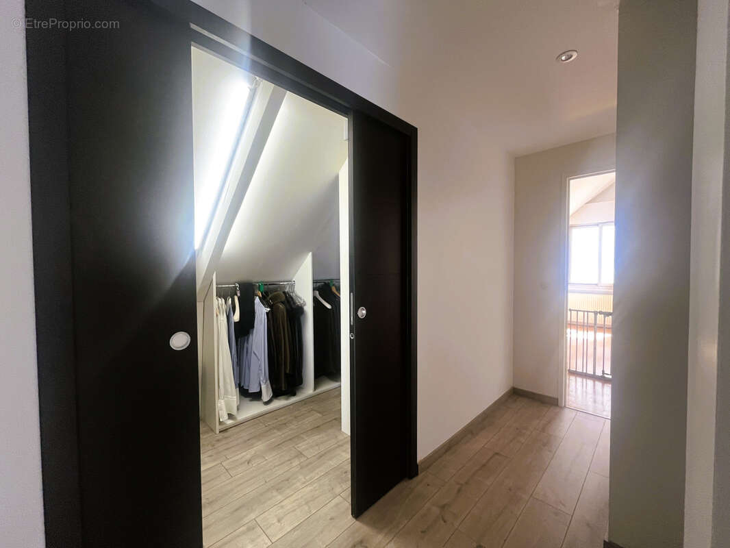 Maison à LE COUDRAY