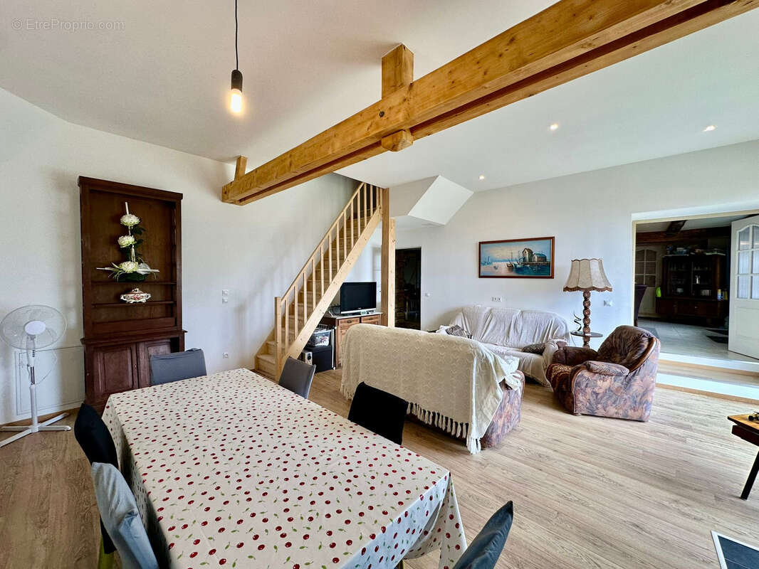 Maison à ESBOZ-BREST