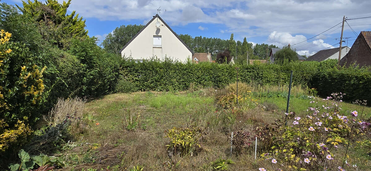 Maison à HAUTVILLERS-OUVILLE