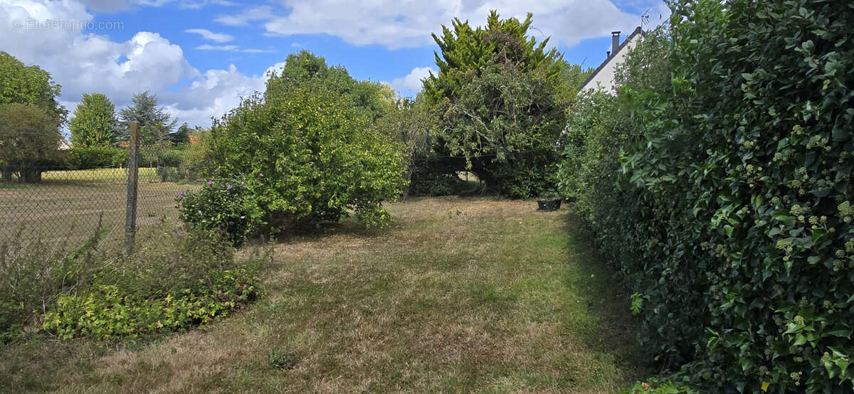 Maison à HAUTVILLERS-OUVILLE