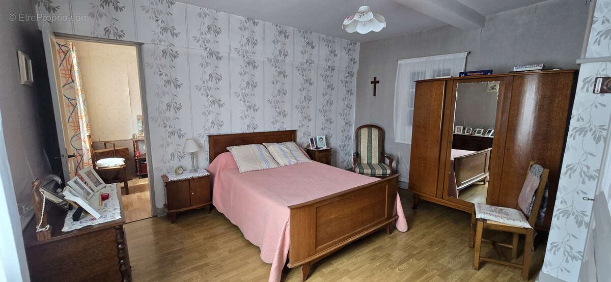 Maison à HAUTVILLERS-OUVILLE