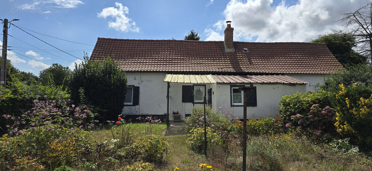 Maison à HAUTVILLERS-OUVILLE