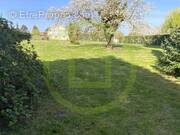 Terrain à NEUVILLE-SAINT-REMY