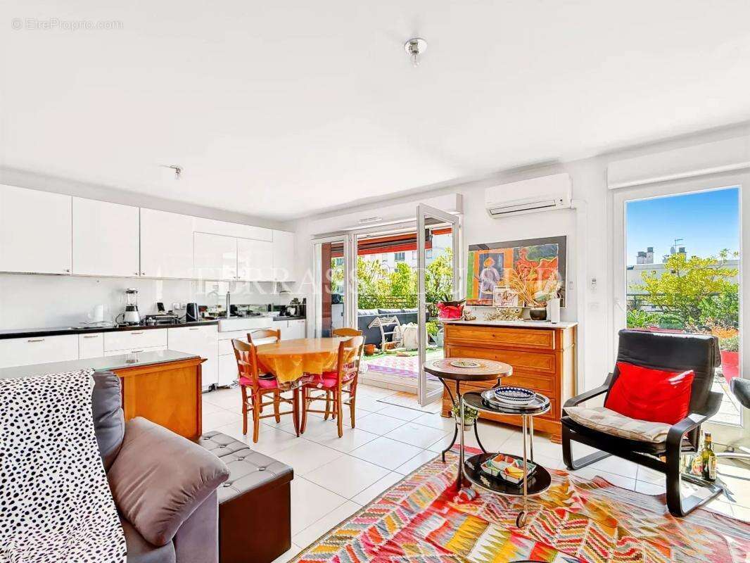 Appartement à MARSEILLE-9E