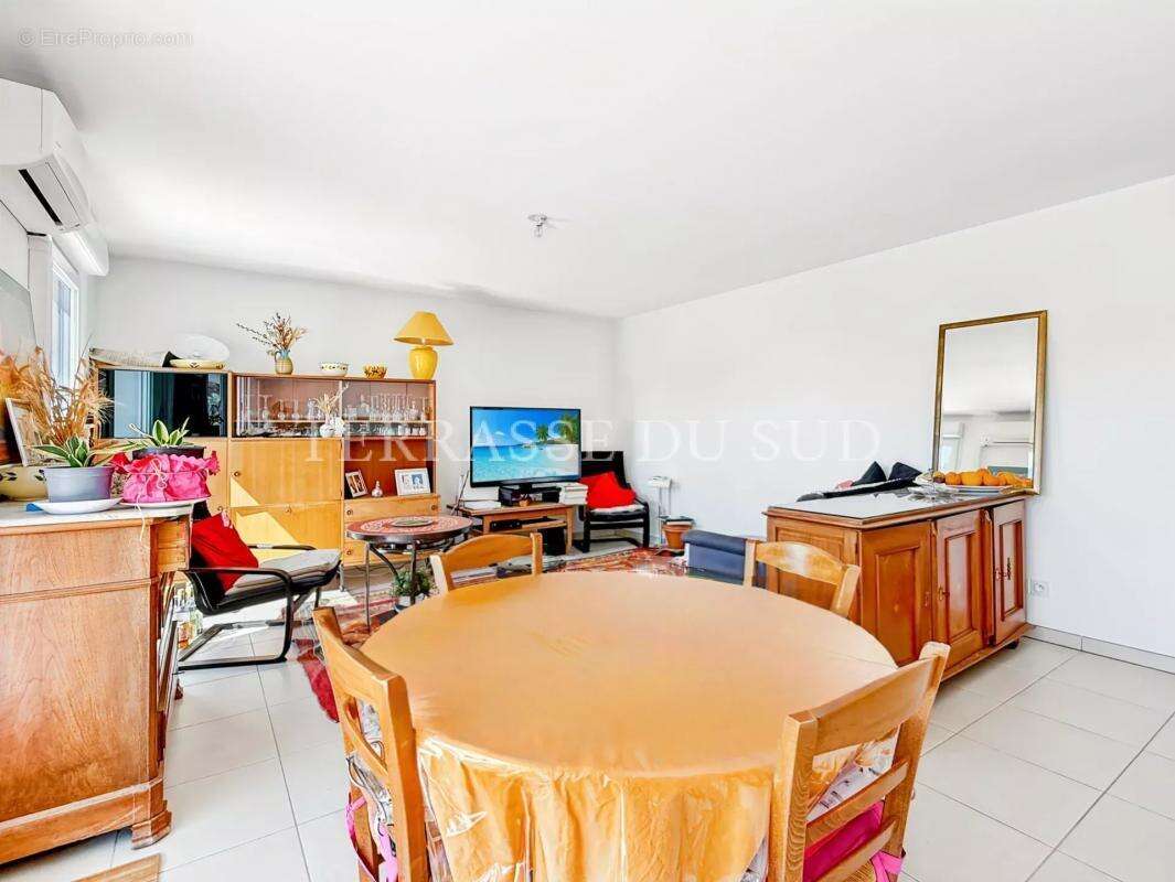 Appartement à MARSEILLE-9E