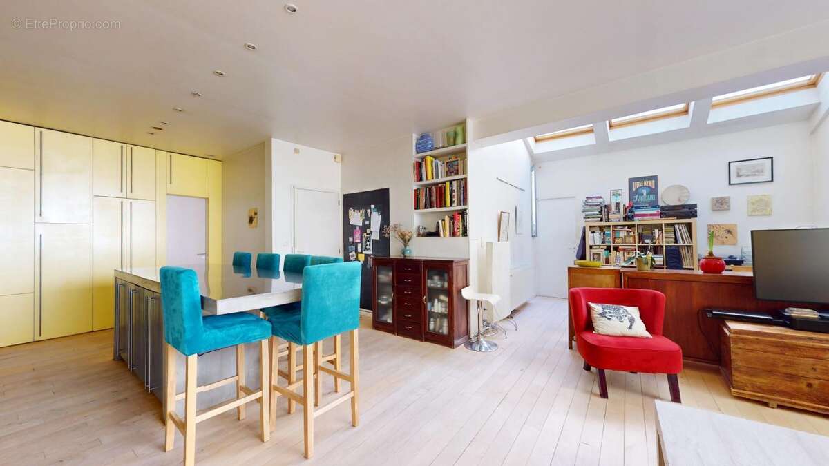 Appartement à PARIS-19E