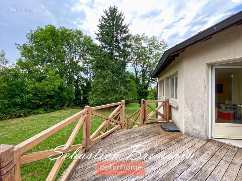 Maison à LONS-LE-SAUNIER