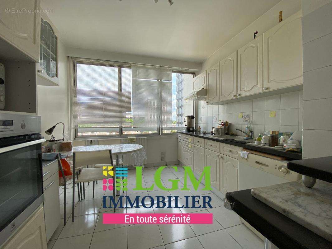 Appartement à SARCELLES