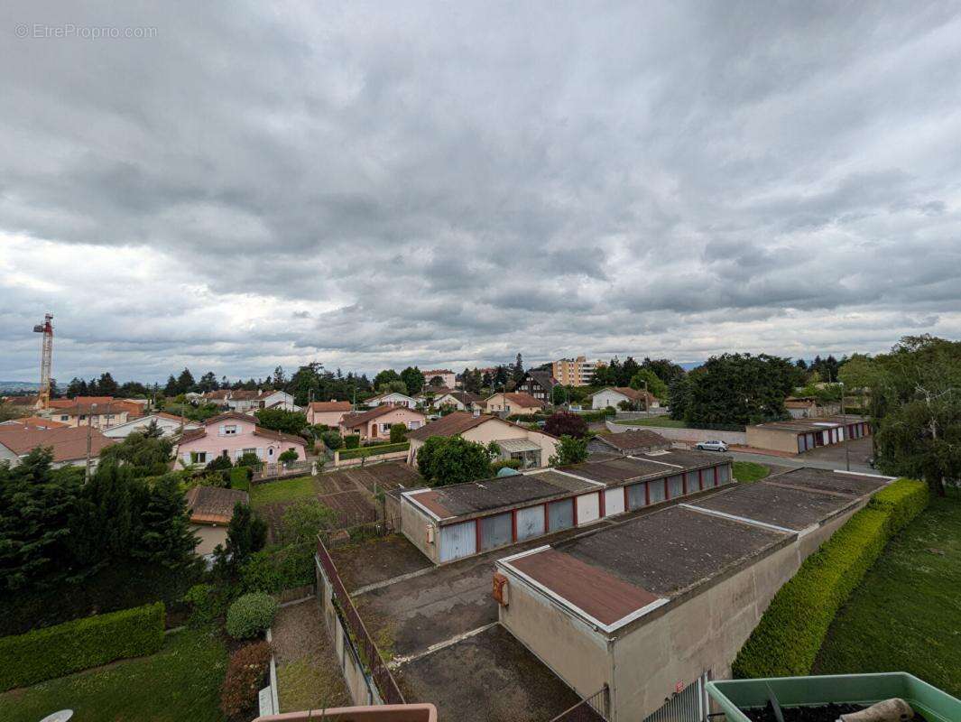 Appartement à RIORGES