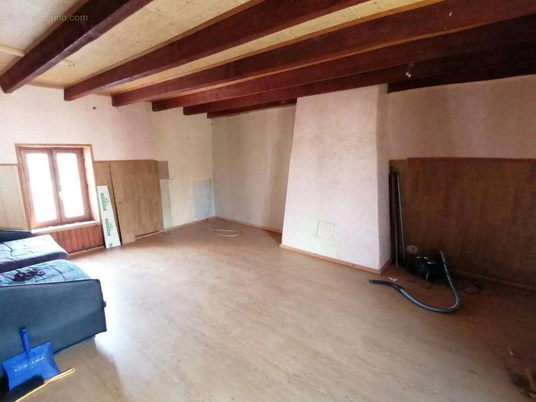 Maison à SAINT-MAURICE-LA-SOUTERRAINE