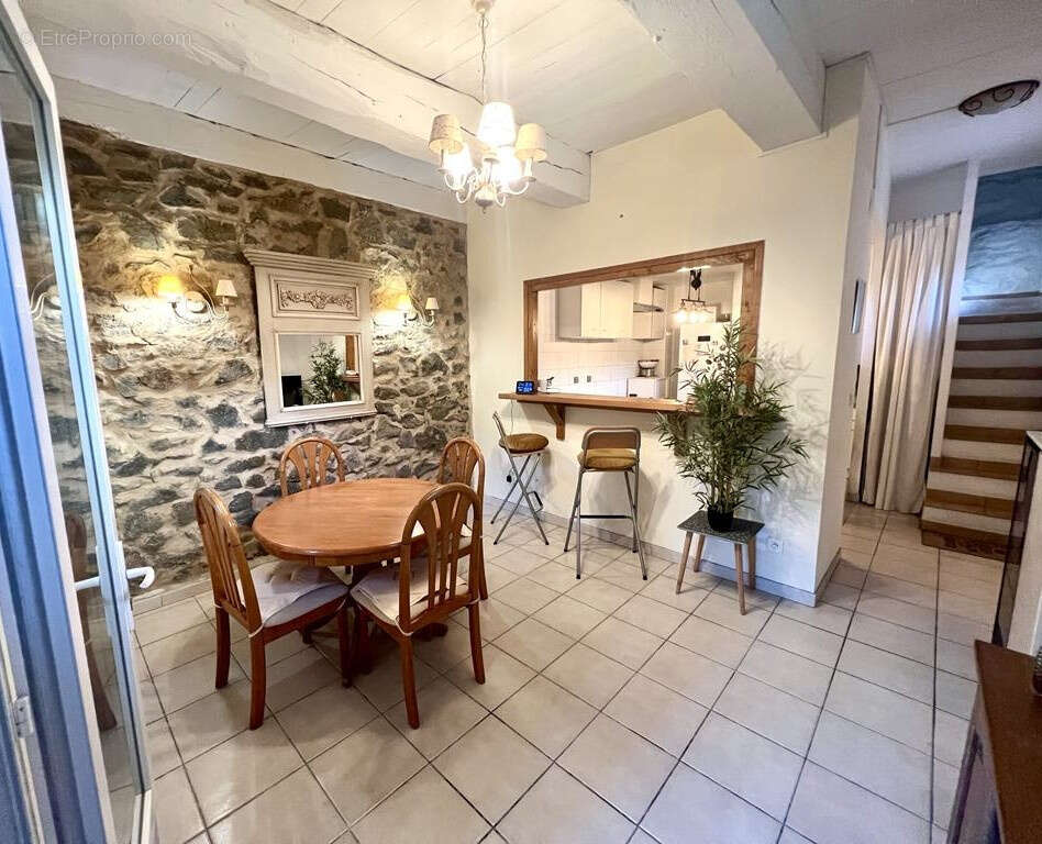 Maison à LA REDORTE