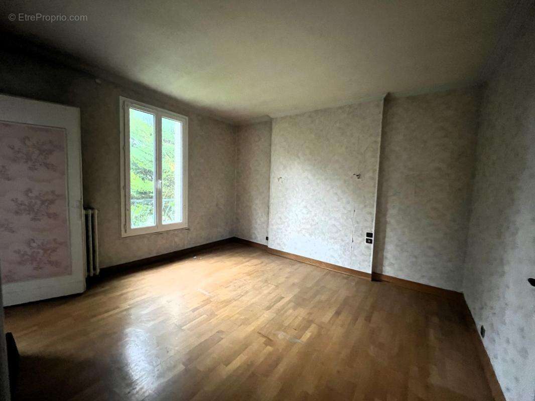 Maison à SAINT-OUEN-L&#039;AUMONE