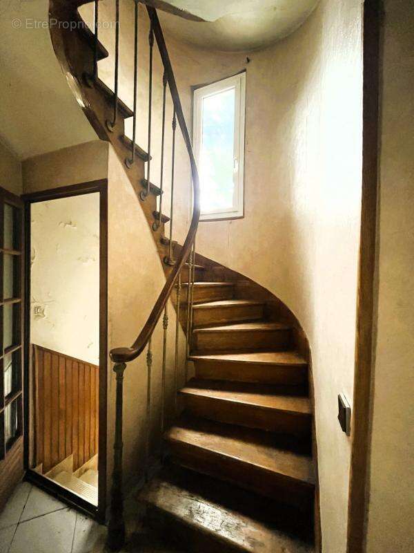 Maison à SAINT-OUEN-L&#039;AUMONE