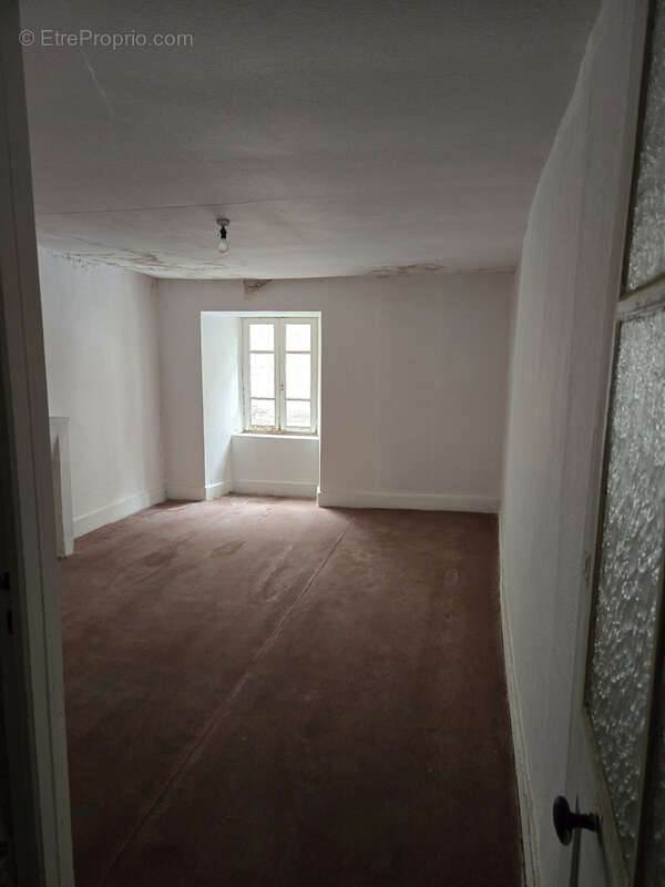 Maison à LA CHAISE-DIEU