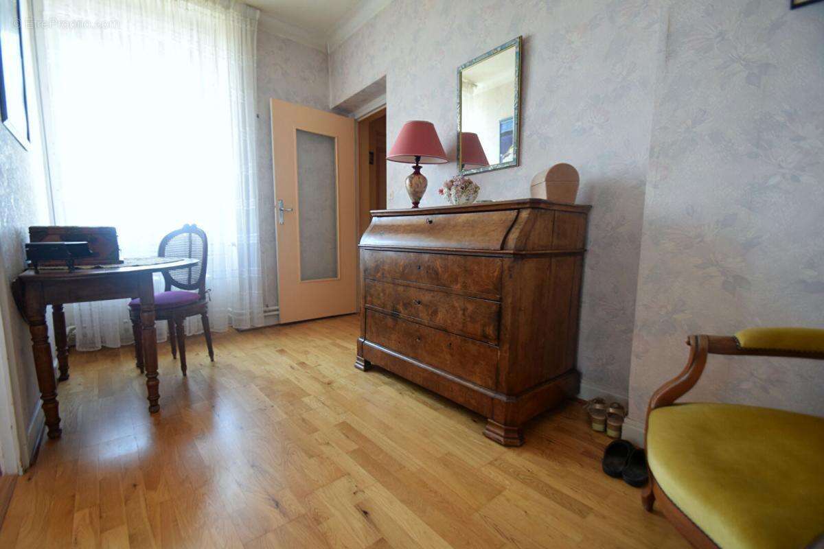 Maison à DECINES-CHARPIEU