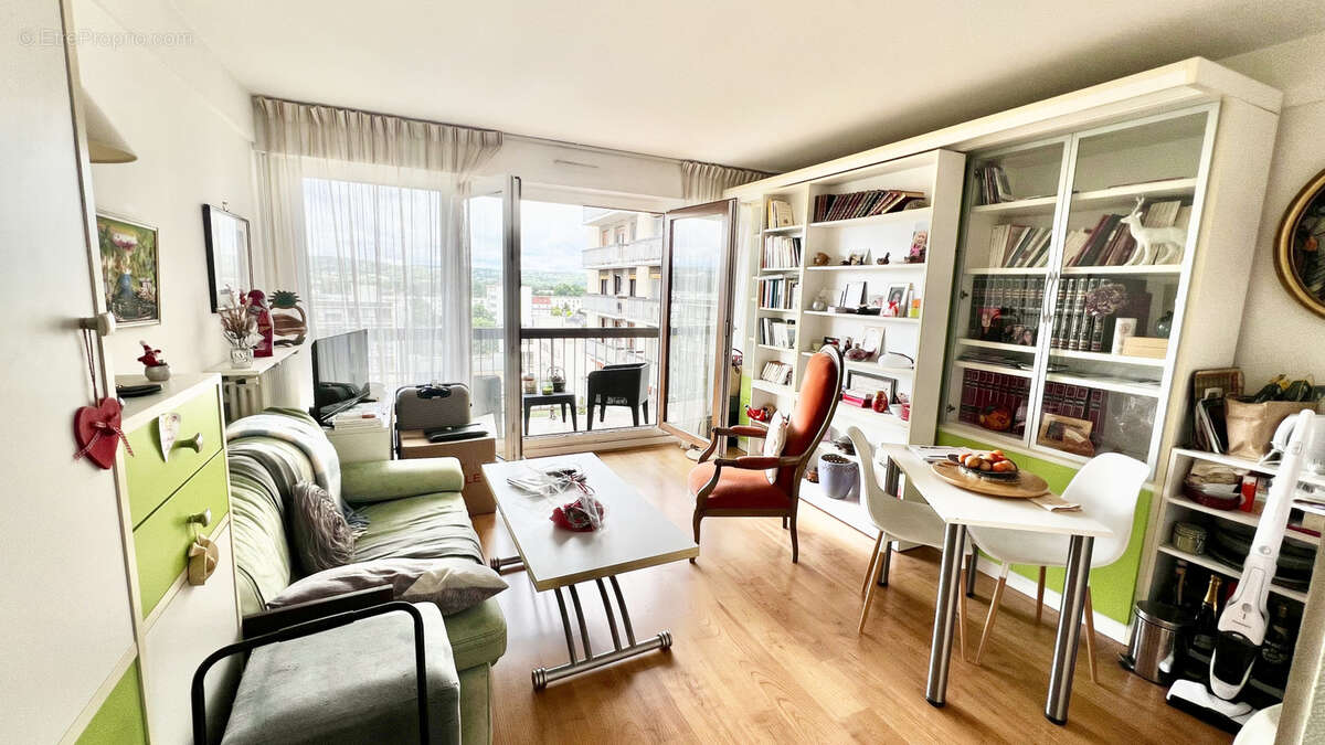 Appartement à RUEIL-MALMAISON