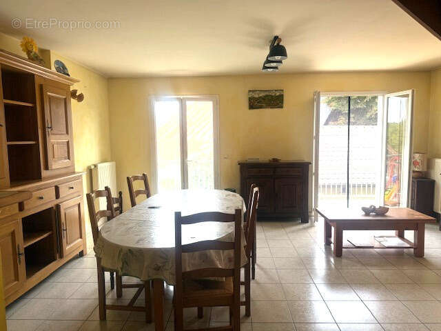 Appartement à ALLONZIER-LA-CAILLE