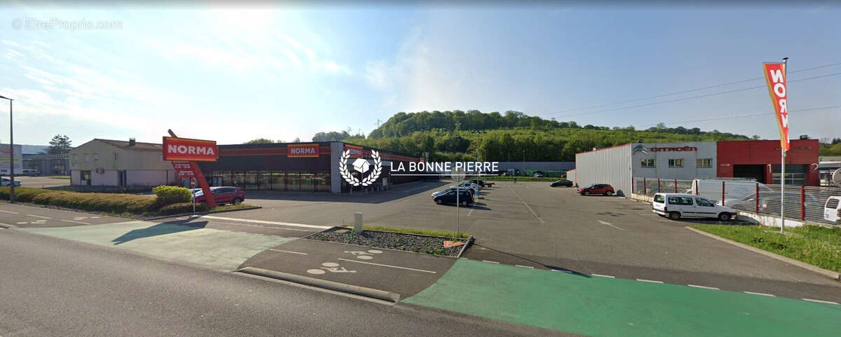 Commerce à HERICOURT