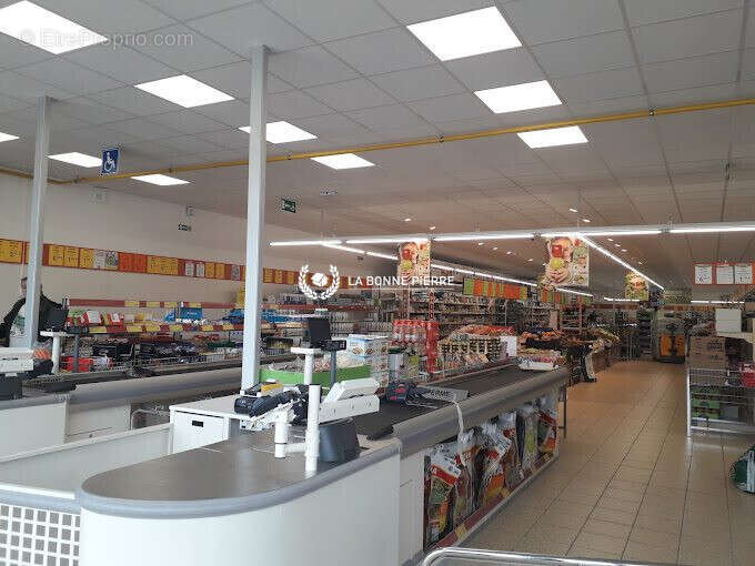 Commerce à HERICOURT