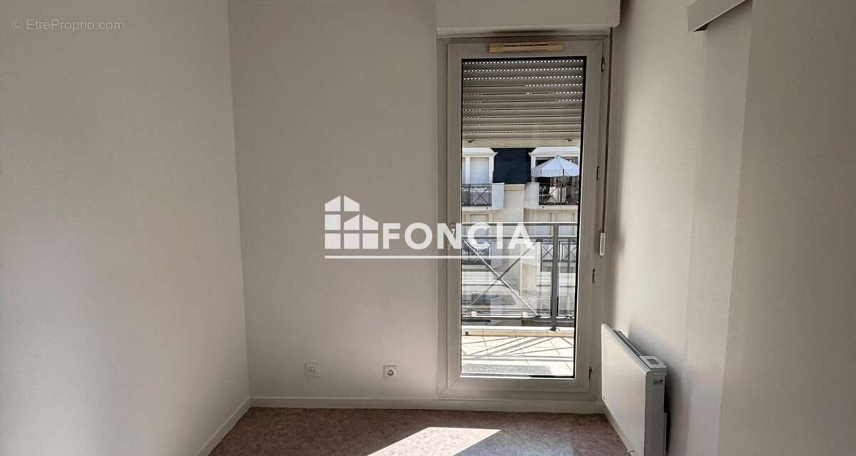 Appartement à PONTAULT-COMBAULT