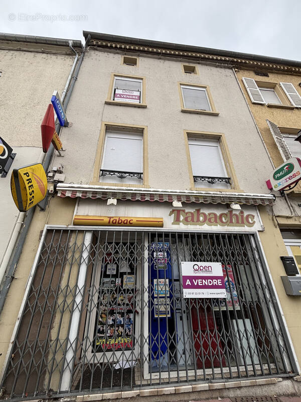 Maison à BOUZONVILLE