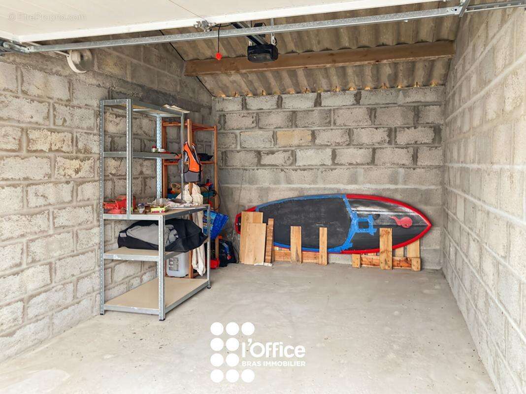 Parking à LES SABLES-D&#039;OLONNE