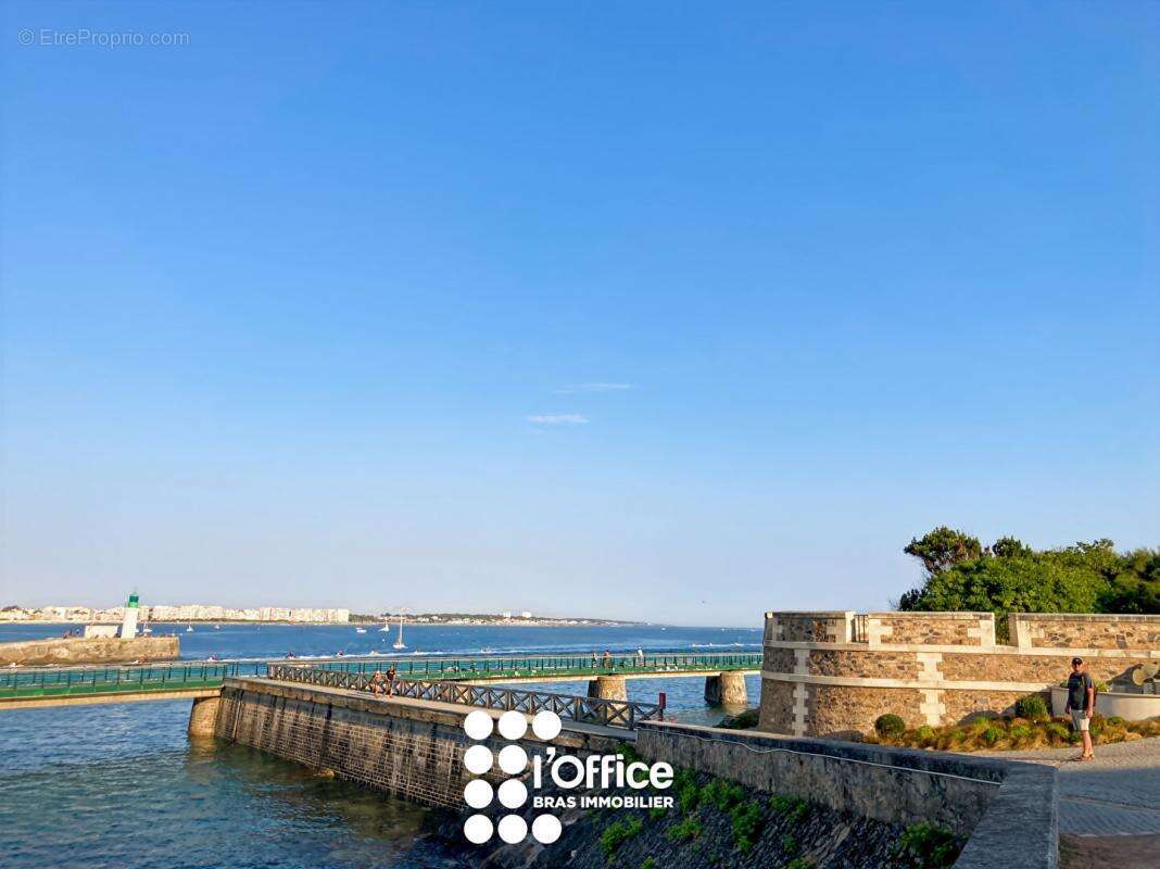 Parking à LES SABLES-D&#039;OLONNE