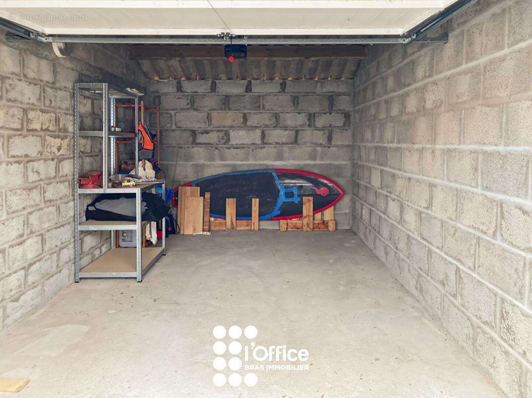 Parking à LES SABLES-D&#039;OLONNE